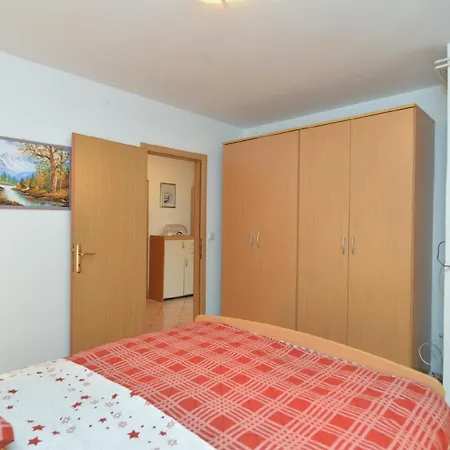 Fuer 3 Personen Ca 32 Qm In Valbandon, Istrien Istrische Riviera Valbandon